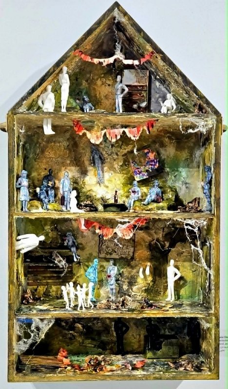 dog--51626, Everlasting Haunted House Party, 25